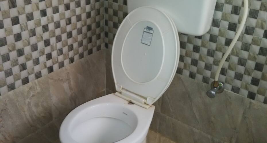 Lucky Lodge, Bangalore 4